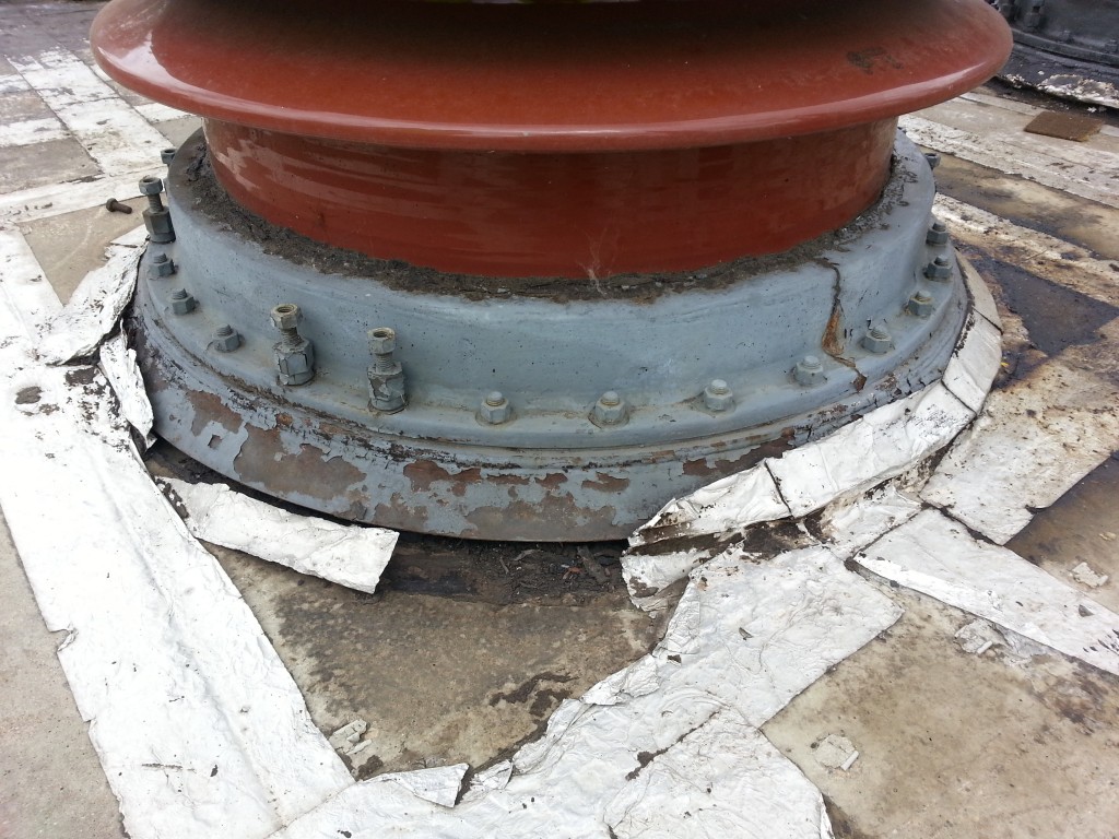 Deteriorated traditional ‘cut and stick’ seal