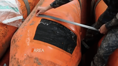 Define the repair area before Belzona application