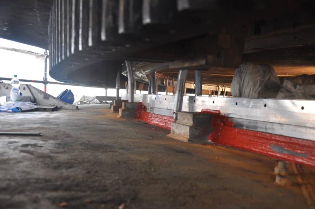 Belzona 7111 secures the bearing seat of an excavator in an open cast strip mine