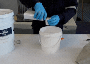 Start mixing Belzona 4151 (Magma-Quartz Resins) Base and Solidifier
