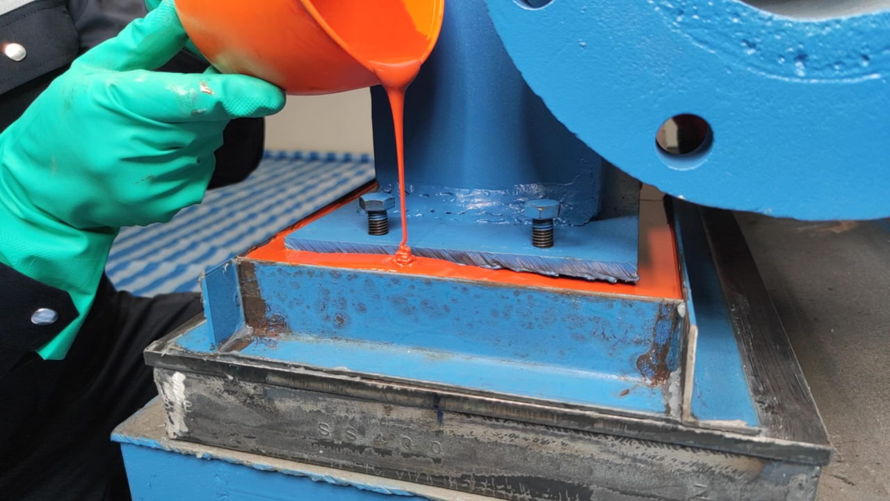 Belzona 7111 ensures a precise alignment of machinery foundations in industrial processes 